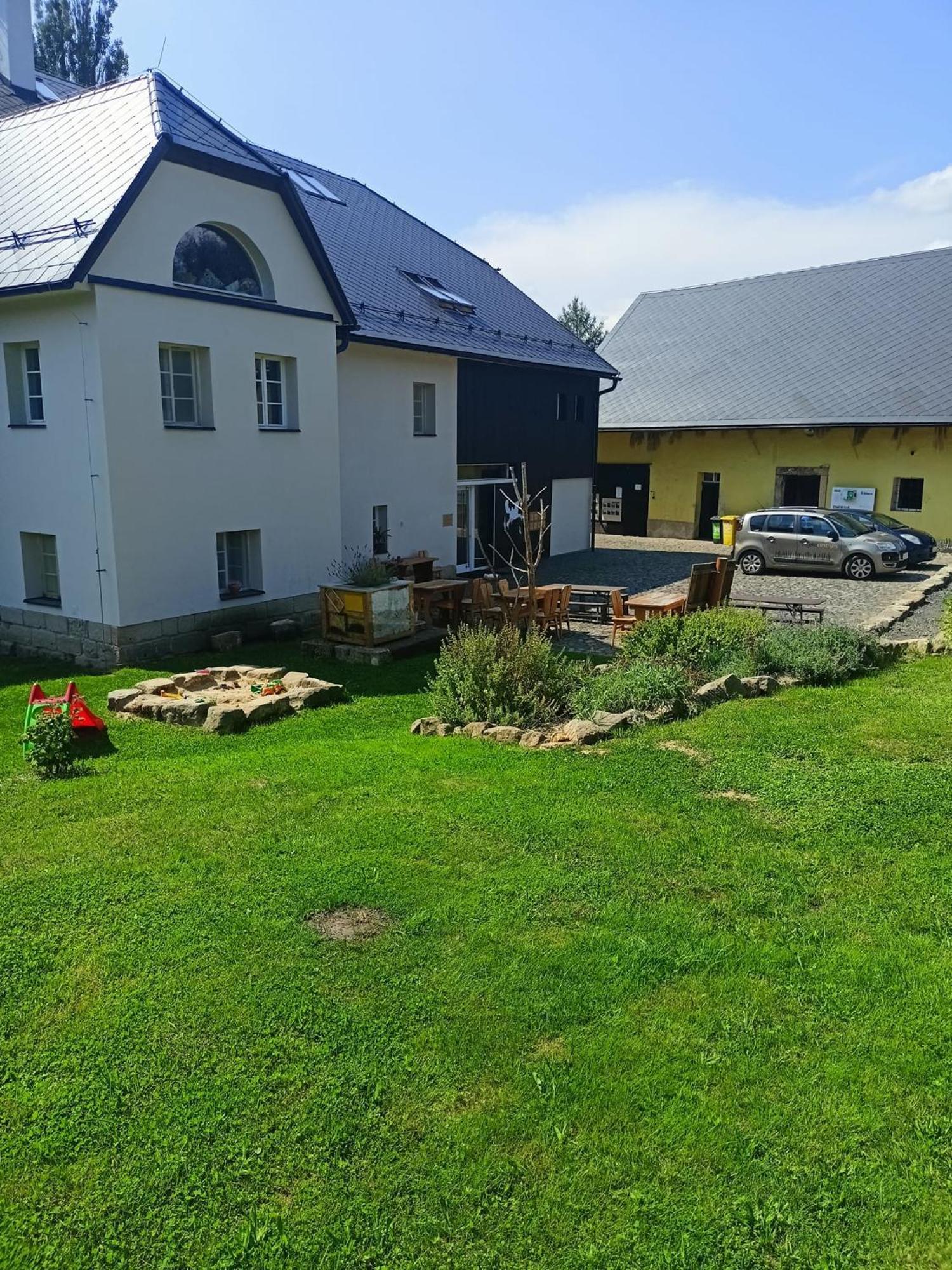 Apartmany Vcelin Brniste Exterior photo